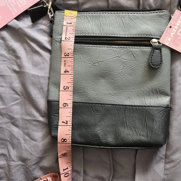 Stone Mountain crossbody purse - Picture 3 of 8